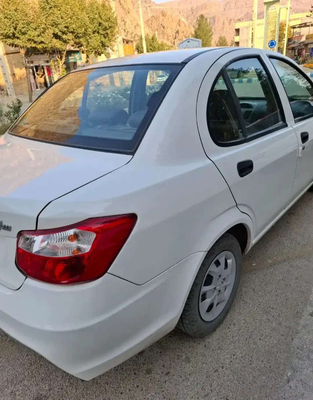 ساینا s استاندارد 85 گانه|خودرو سواری و وانت|بروجرد, |دیوار