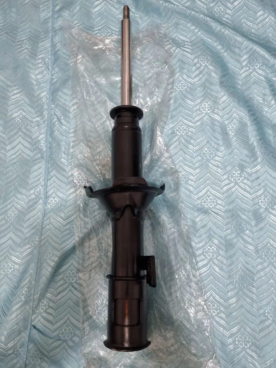 کمک جلو پراید|قطعات یدکی و لوازم جانبی|شیراز, کاراندیش|دیوار