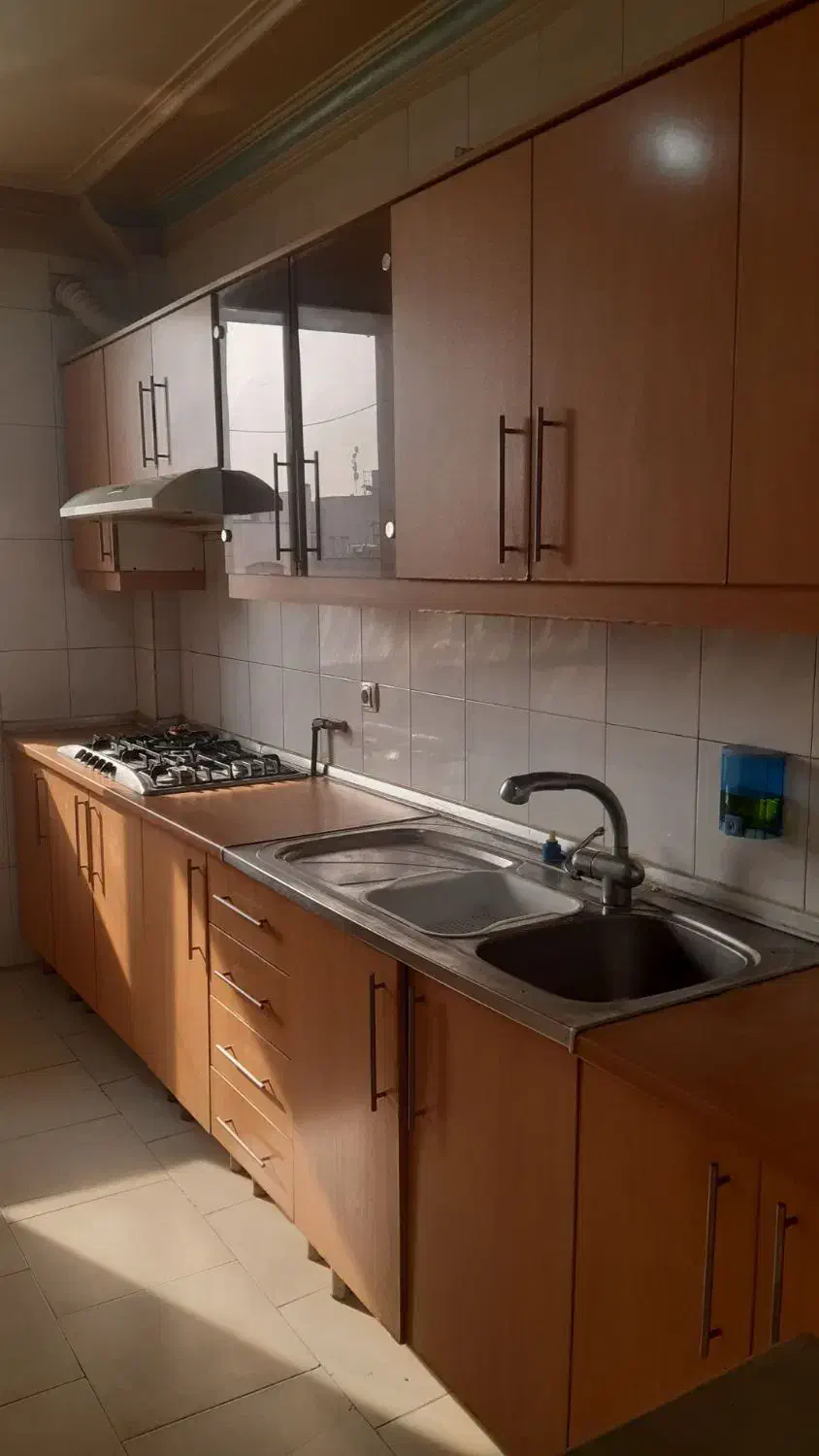 آپارتمان،۶۲ متر،یک خوابه،خ ولیعصر،قابل تبدیل