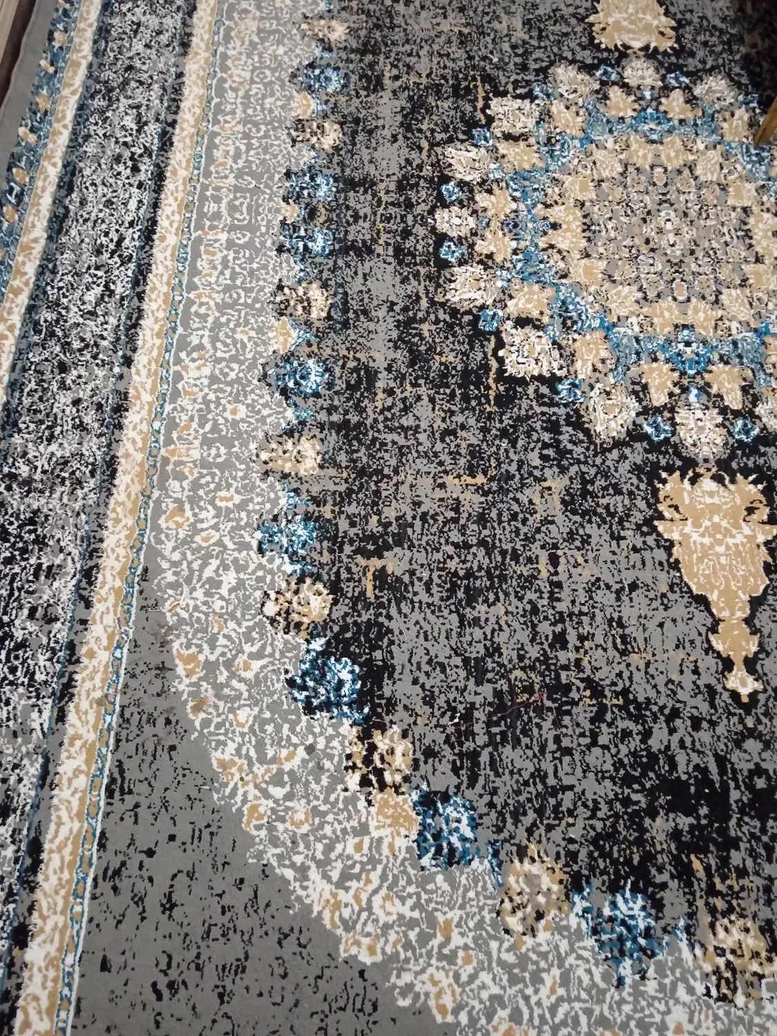 فرش 9 متری و 12 متری|فرش|سبزوار, فقیه سبزواری|دیوار