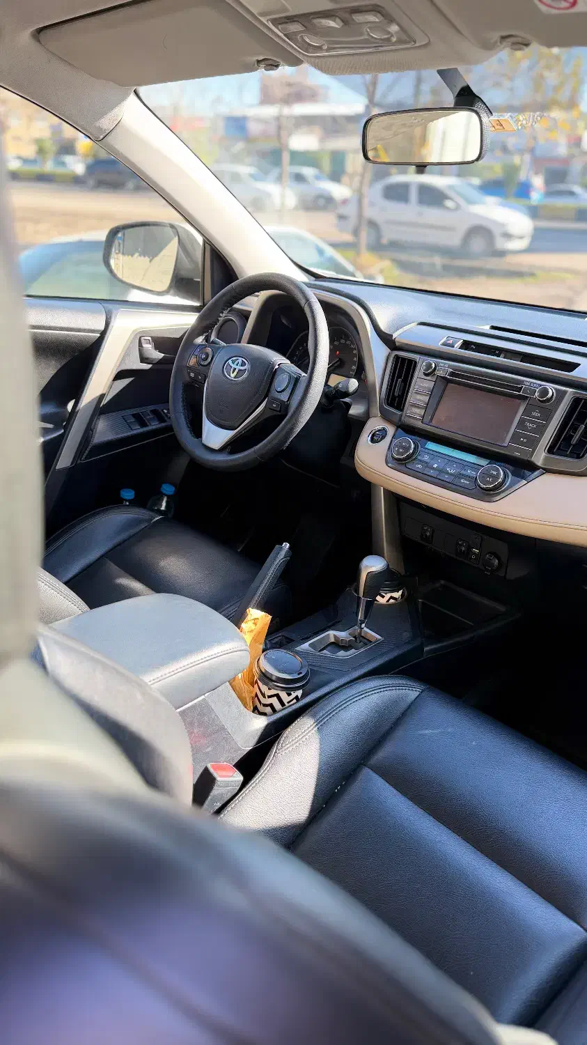 تویوتا راوفور ۲۰۱۴ درجه یک|خودرو سواری و وانت|قائم‌شهر, |دیوار