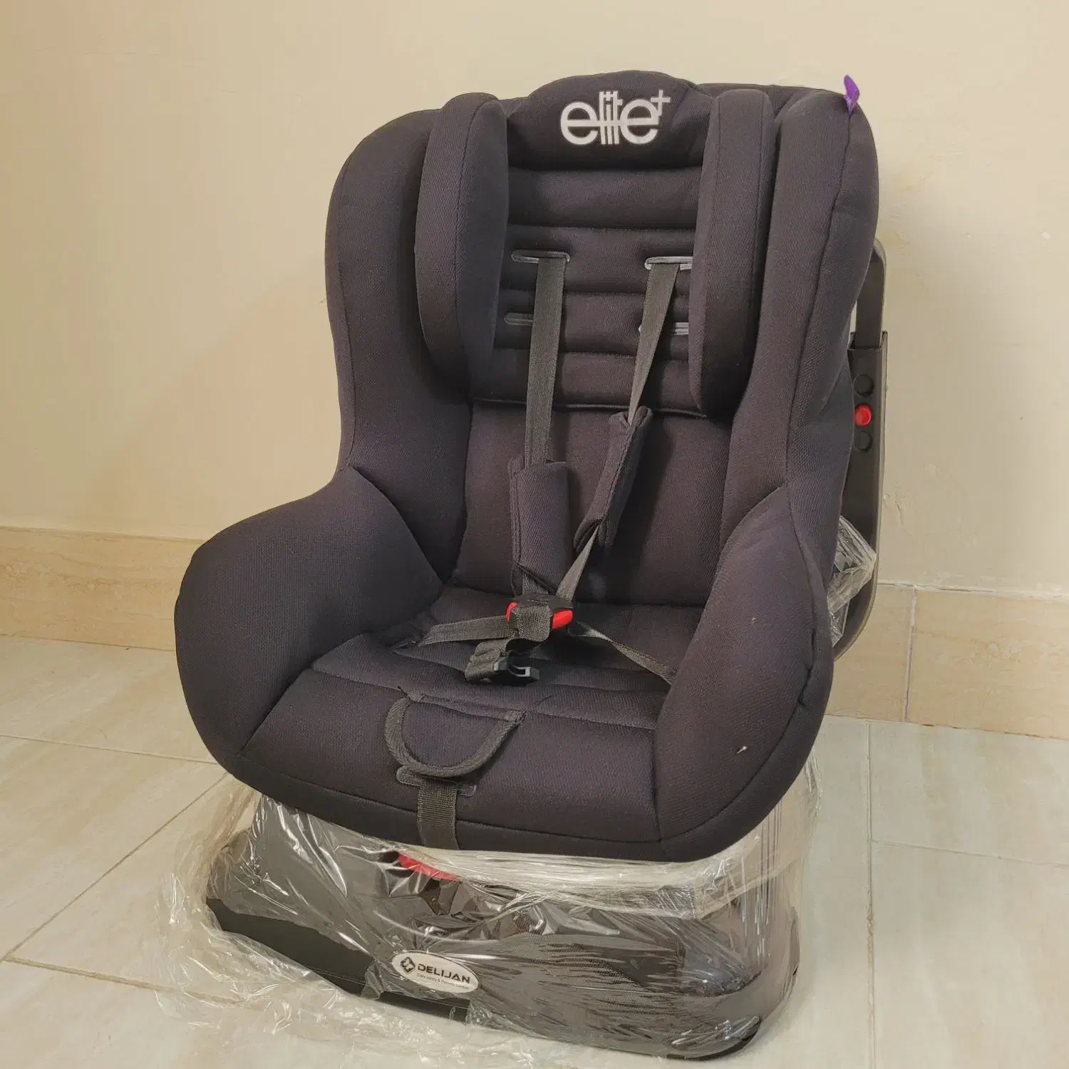 صندلی ماشین کاملا نو|اسباب و اثاث بچه|زنجان, |دیوار