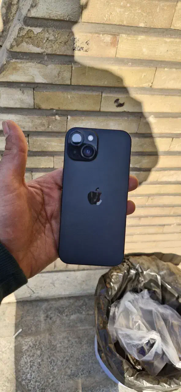 آیفون 15 نرمال|موبایل|قم, سراجه (۱۵ خرداد)|دیوار