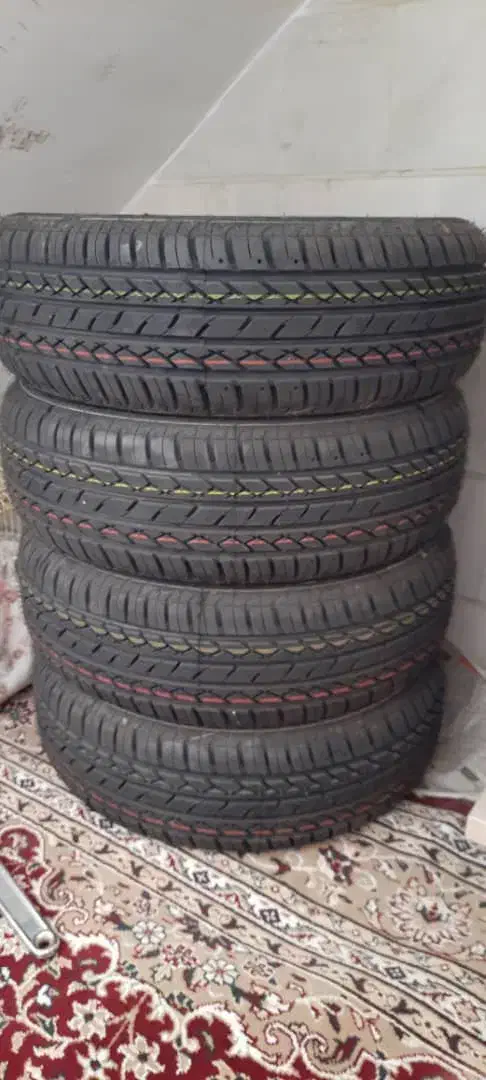 لاستیک بارز|قطعات یدکی و لوازم جانبی|ری, سیزده آبان|دیوار