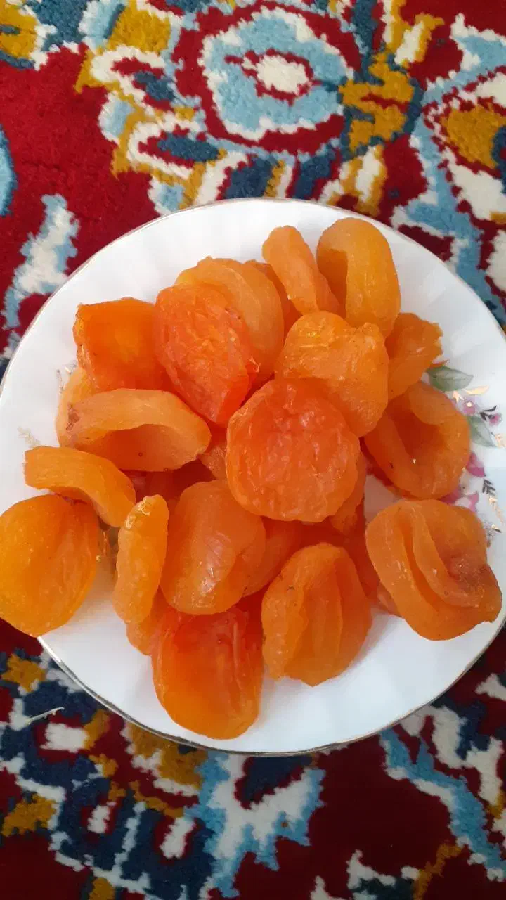 قیسی والوچه|خوردنی و آشامیدنی|اصفهان, برازنده|دیوار