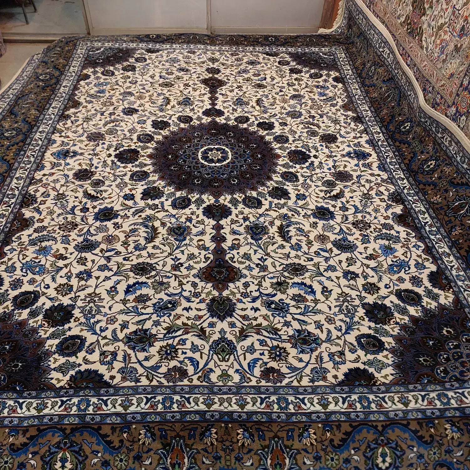 3×4کرک خورشیدی|فرش|مشهد, آیت الله خامنه‌ای|دیوار