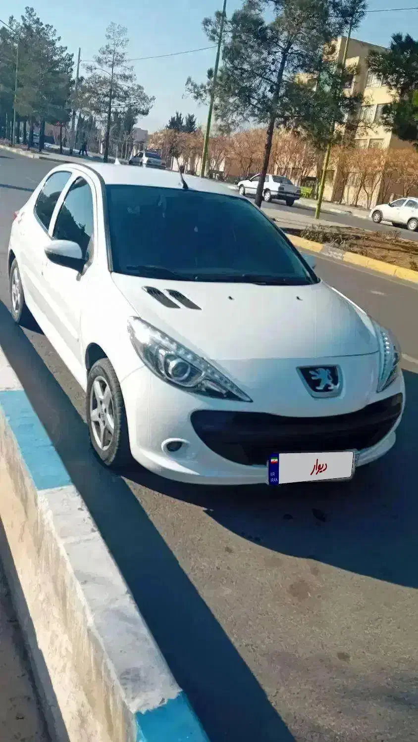 207 اتومات|خودرو سواری و وانت|اصفهان, باغ نگاره|دیوار