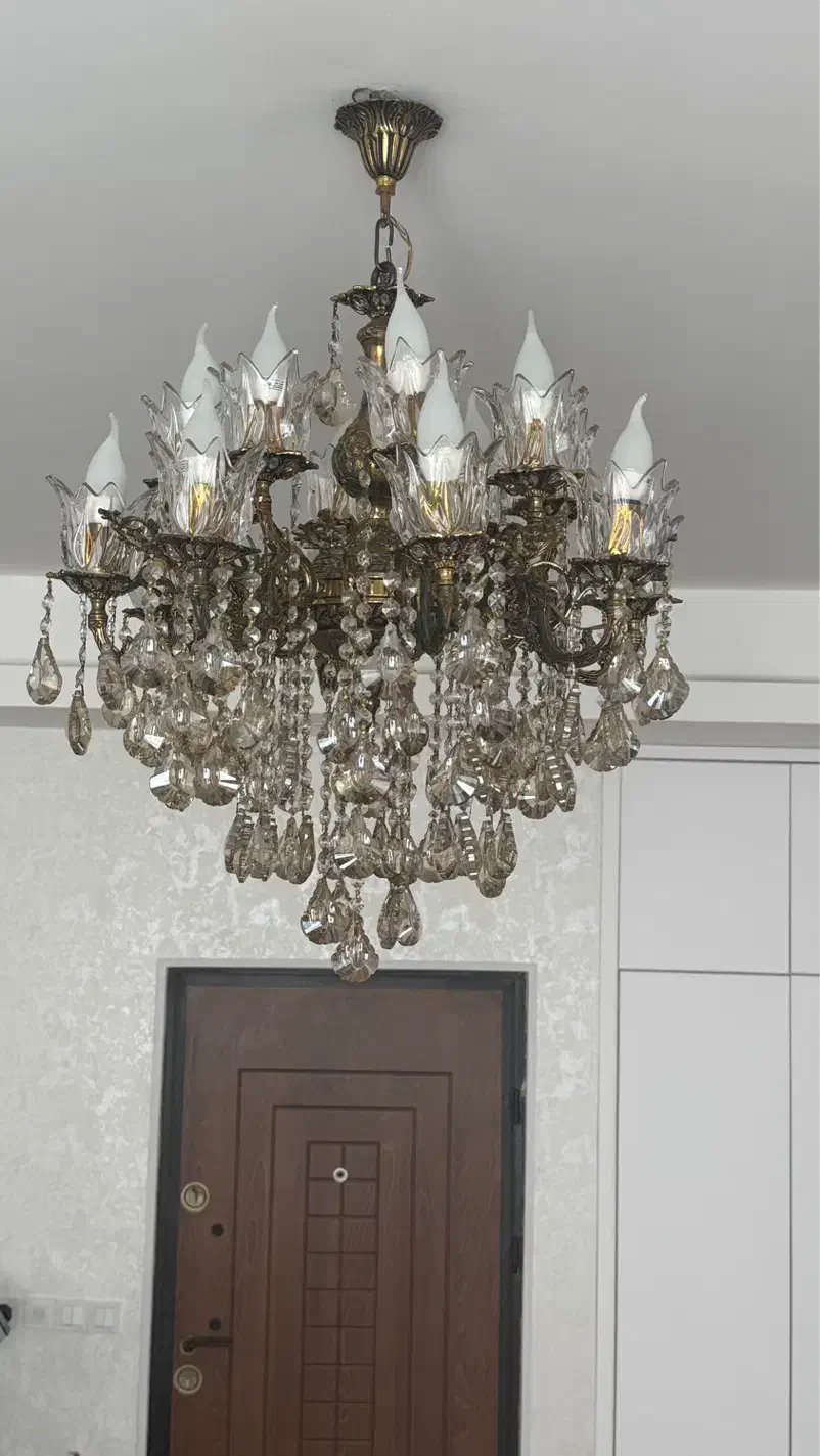 ۲ عدد لوستر ۸ شاخه|لوستر و چراغ آویز|قزوین, |دیوار