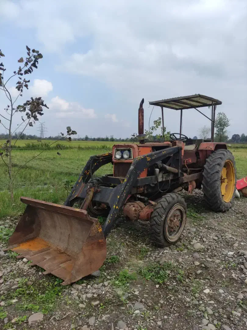 تراکتور رومانی|خودرو سنگین|سیاهکل, |دیوار