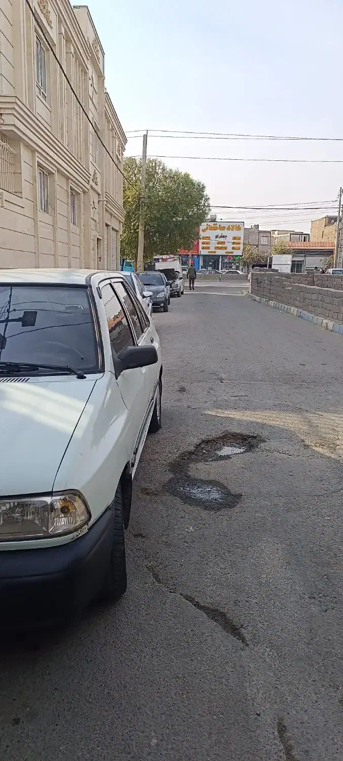 پراید مدل ۸۲فوق العاده تمیز و بیخرج|خودرو سواری و وانت|رباطکریم, منجیل آباد|دیوار