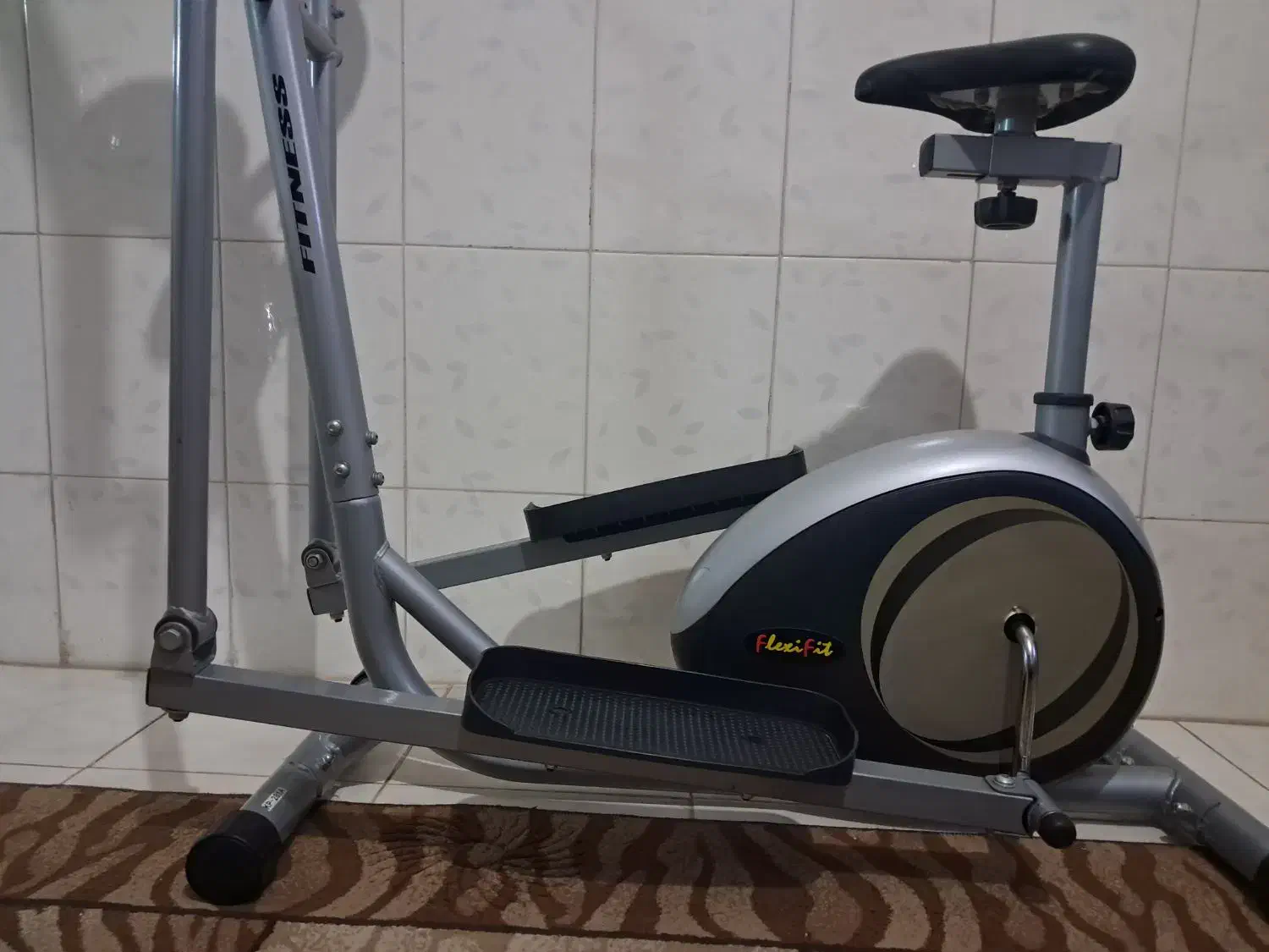 اسکی فضایی الپتیکال دوچرخه ثابت|تجهیزات ورزشی|شیراز, شهرک دارایی|دیوار