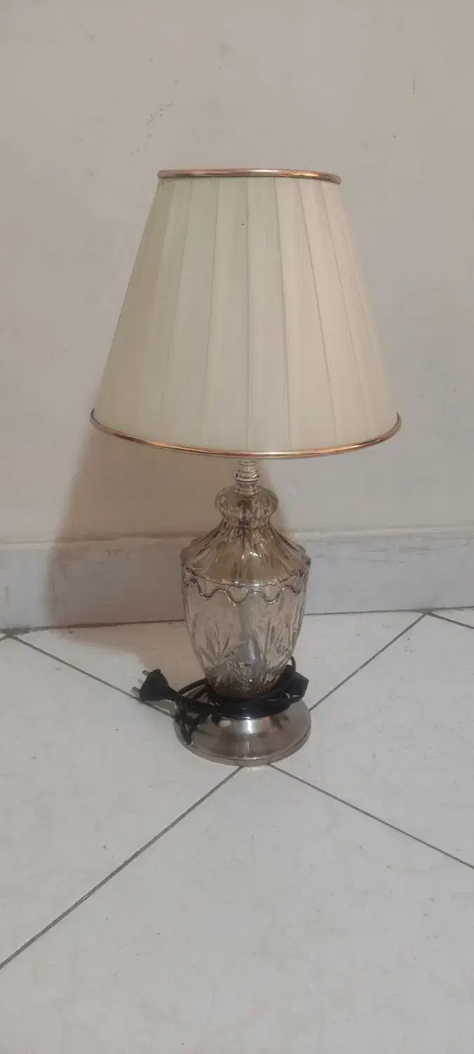 آباژور|چراغ خواب و آباژور|کرج, حصارک بالا|دیوار