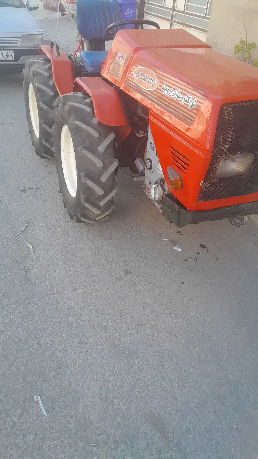 تراکتور کمر شکن گلدونی باغی ۹۳۸معاوضه با خودرو|خودرو سنگین|کامیاران, |دیوار