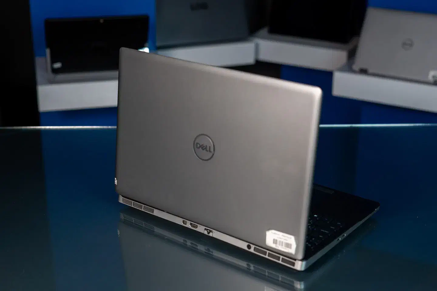 لپ تاپ فلزی لمسیDELL Precision 7550 با 8G RTX4000|رایانه همراه|یزد, |دیوار