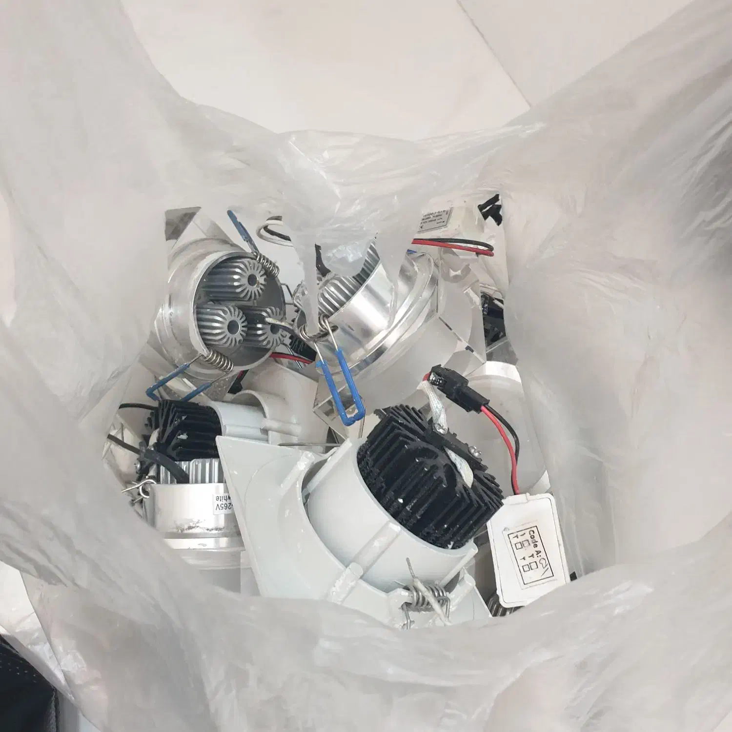 هالوژن  سقفی|لامپ و چراغ|مشهد, سجاد شهر|دیوار