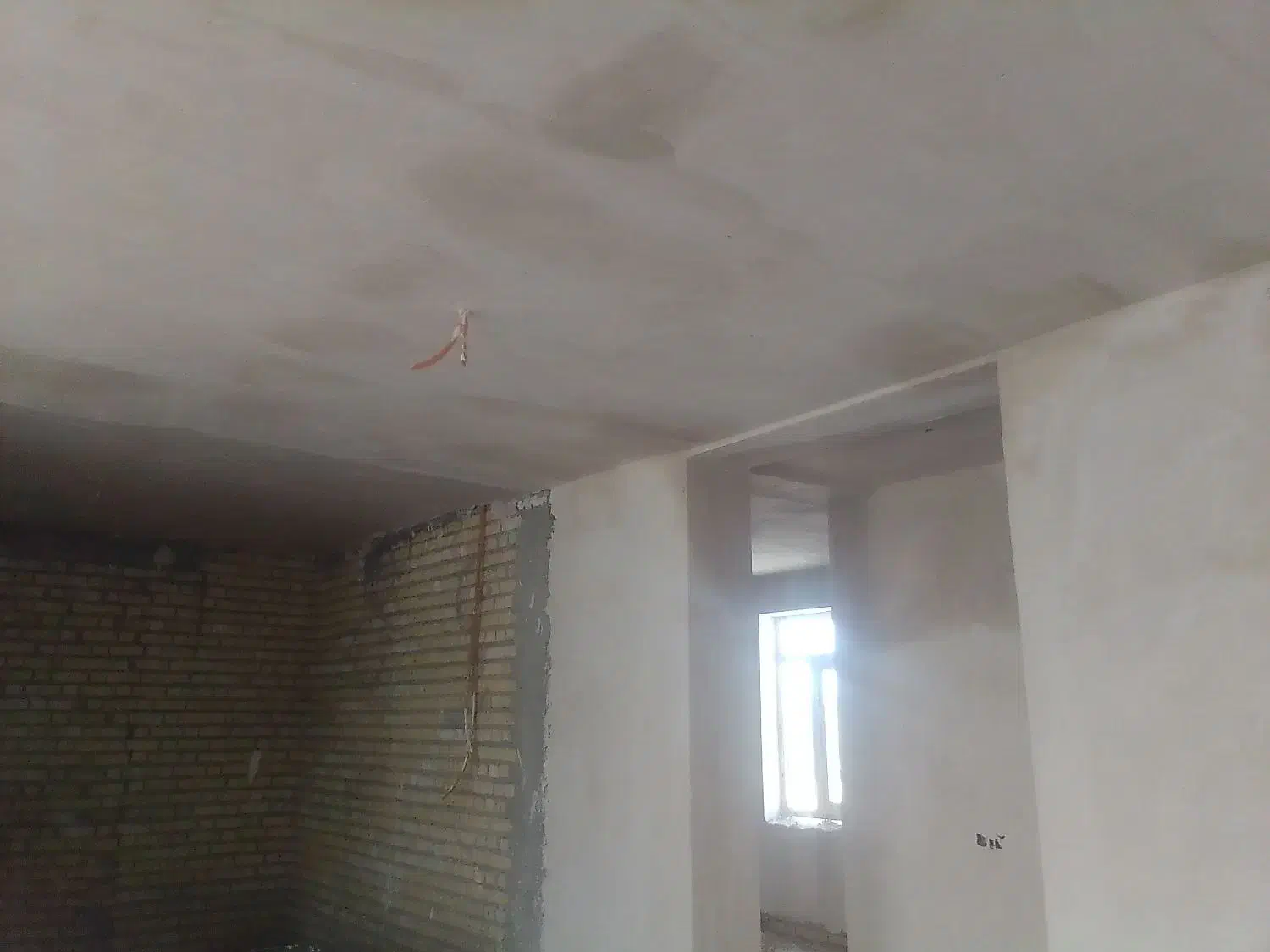 گچکاری سفید ابزار گلگچ بدون خاک|خدمات پیشه و مهارت|ایوان, |دیوار