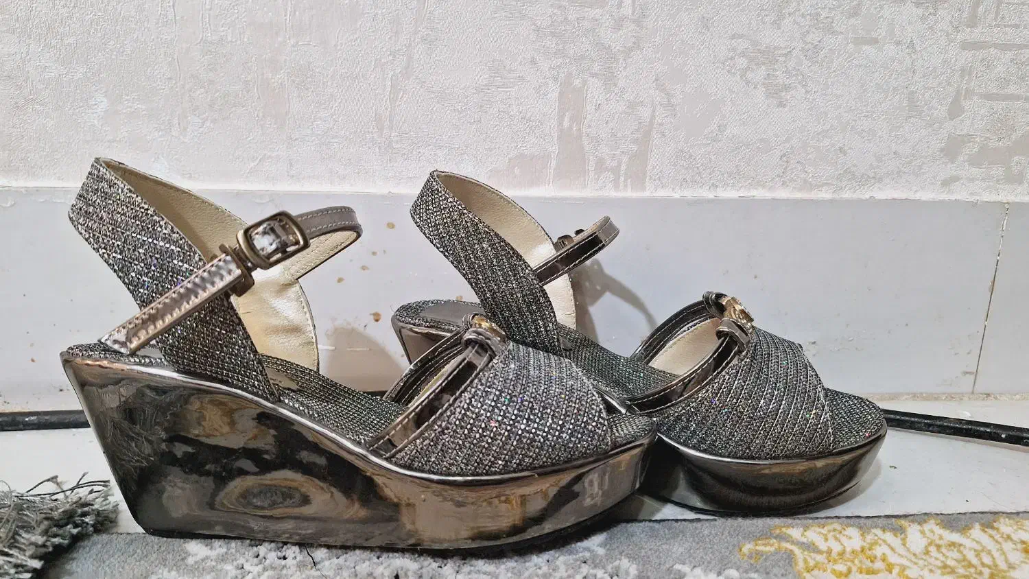 تعدادی کیف و کفش مفت|کیف، کفش، کمربند|زاهدان, |دیوار