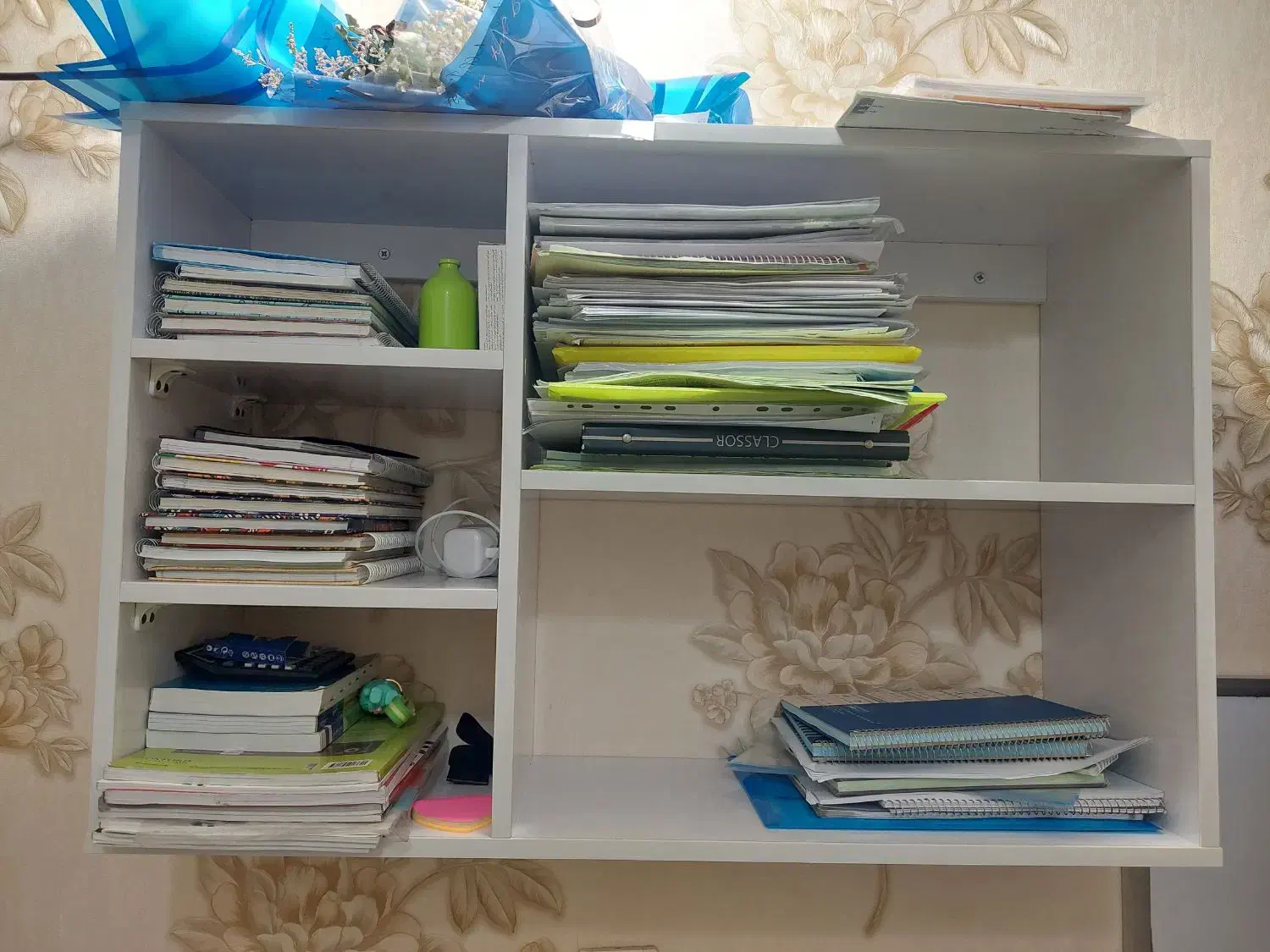 کتابخانه در حد نو|کتابخانه، شلف، قفسه‌های دیواری|بندر امام خمینی, |دیوار