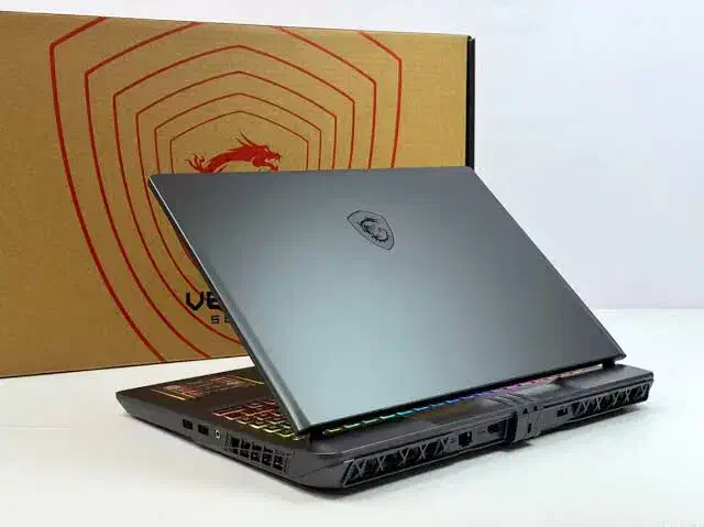 فروش لپ تاپ گیمینگ msi vector16Hx AI A2XWIG نو|رایانه همراه|تهران, فلسطین (میدان انقلاب)|دیوار