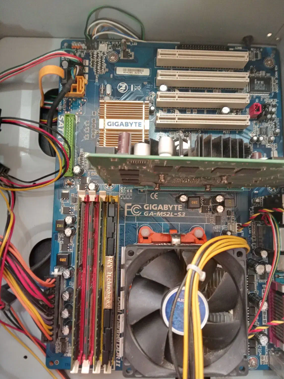 سیستم خانگی|رایانه رومیزی|همدان, |دیوار