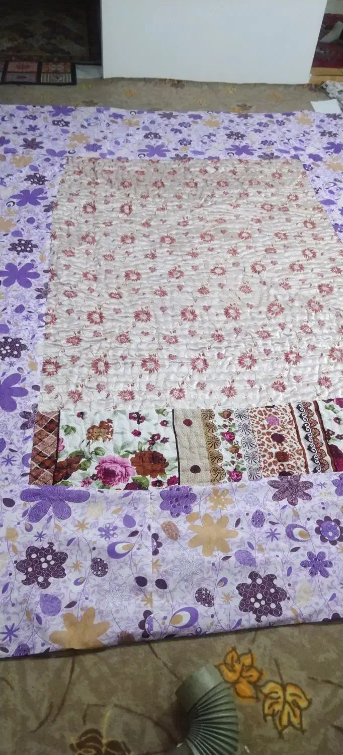 لحاف کرسی|رختخواب، بالش، پتو|قروه, |دیوار