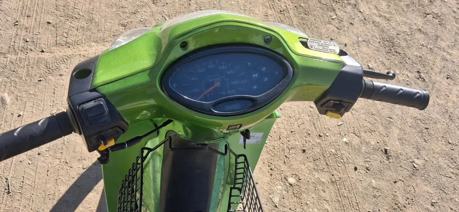 موتور ویو مدل 90|موتورسیکلت|همدان, |دیوار