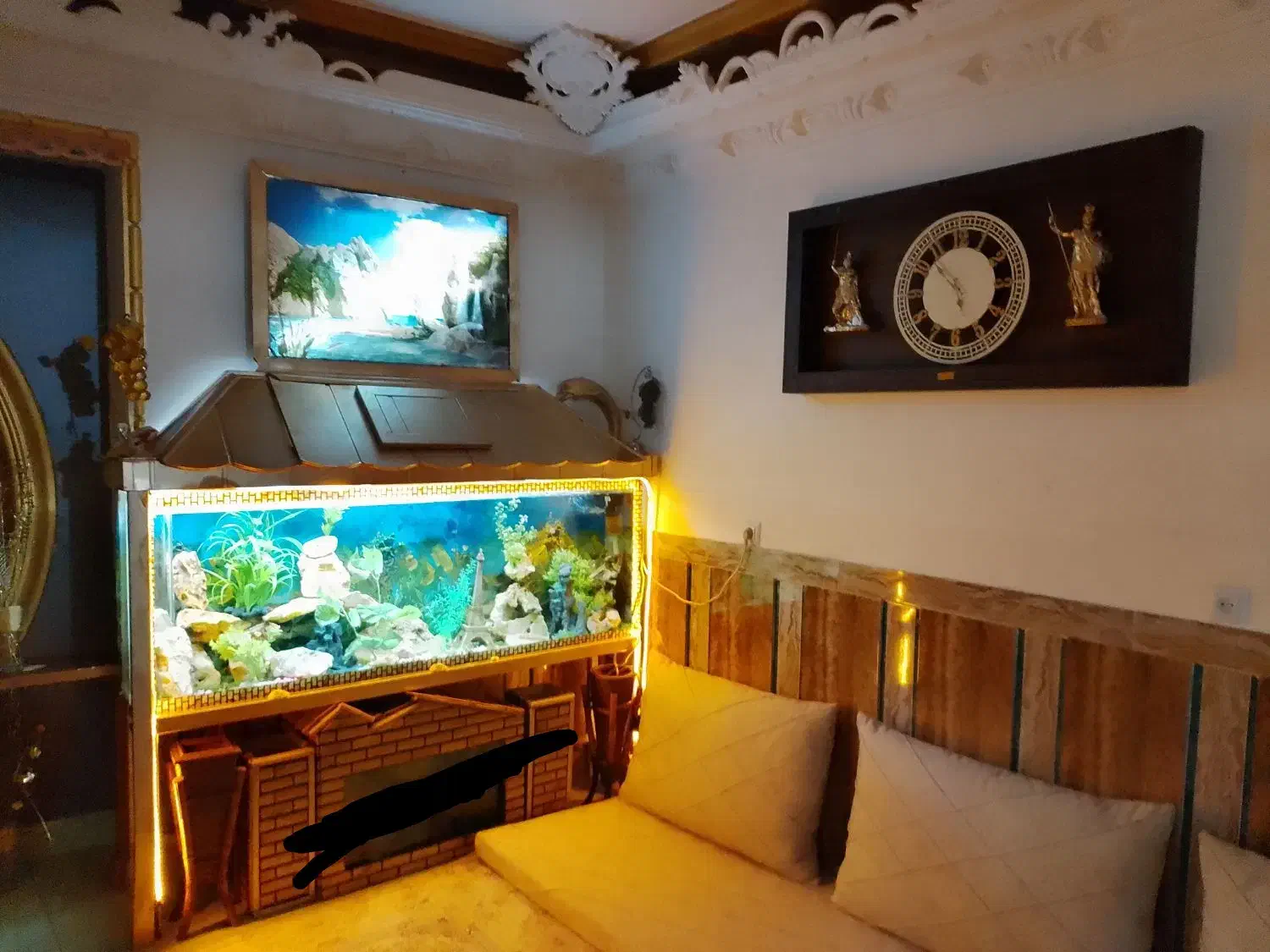 اکواریوم دو متری با کابینت هاکلاس اصل|ماهی|ارومیه, |دیوار