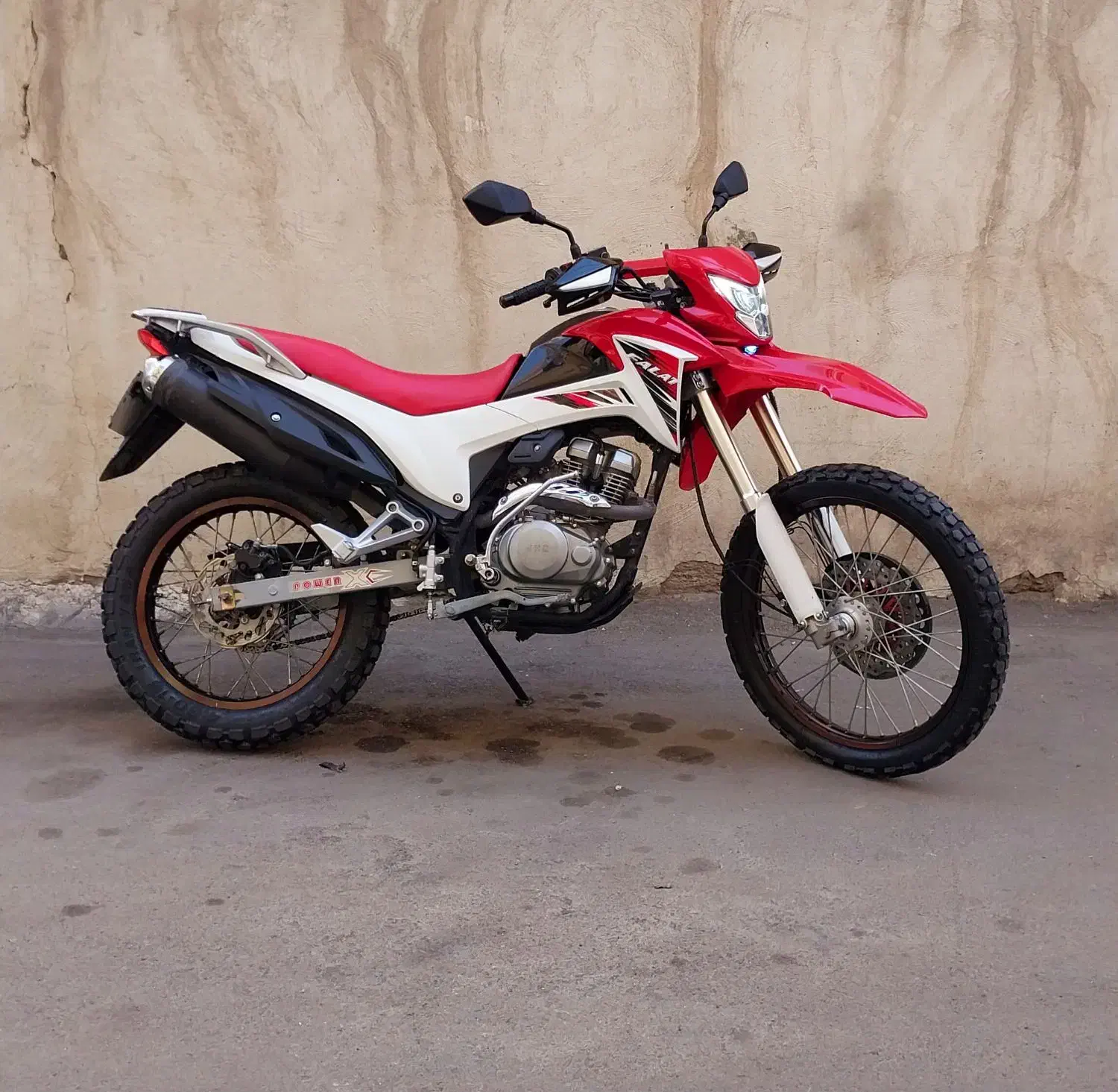 موتور تریل فلات طرح crf نیو فیس|موتورسیکلت|مشهد, هنرستان|دیوار