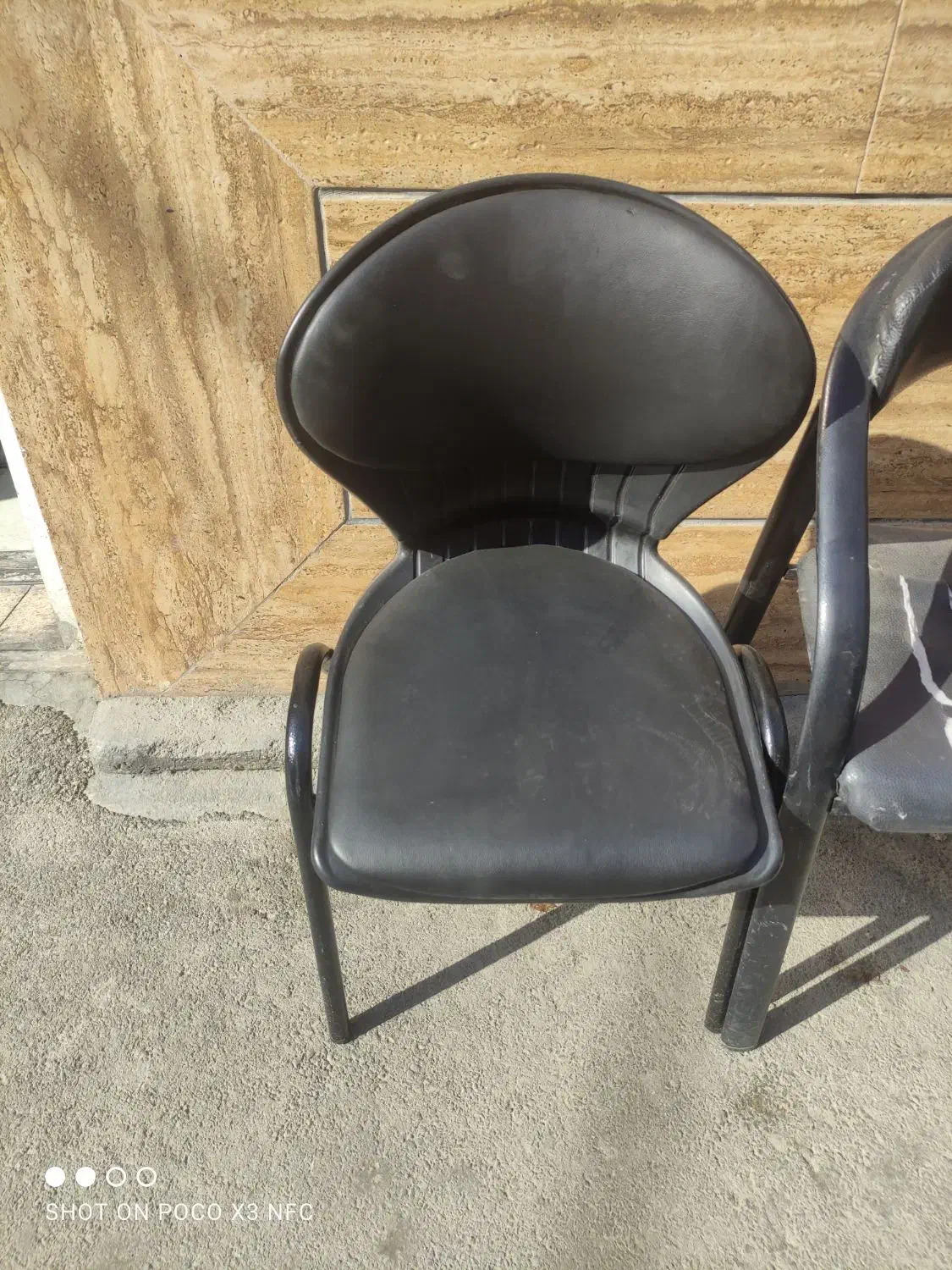 صندلی دانش آموزی صدفی|صندلی و نیمکت|اصفهان, ناصرخسرو|دیوار