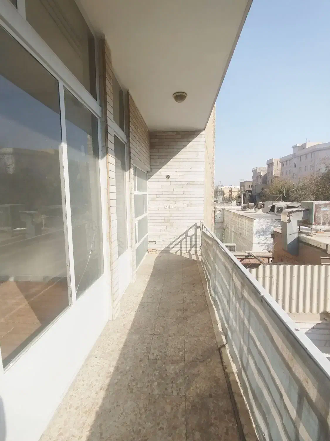 آپارتمان80متری -طبقه اول- بالکن- خ 24 متری|اجارهٔ آپارتمان|ری, شهرری|دیوار