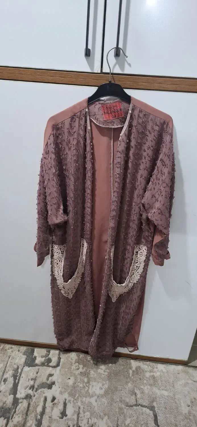 مانتو و بارونی|لباس|قرچک, مهدیه|دیوار