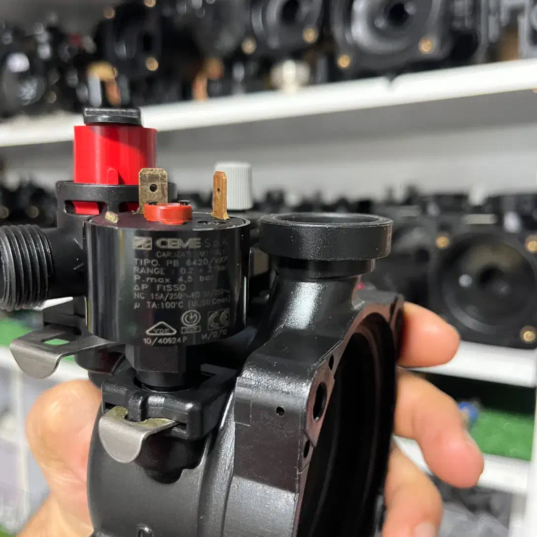 هوزینگ پمپ پکیج فرولی اصلی|آبگرمکن، پکیج، شوفاژ|تهران, فلاح|دیوار