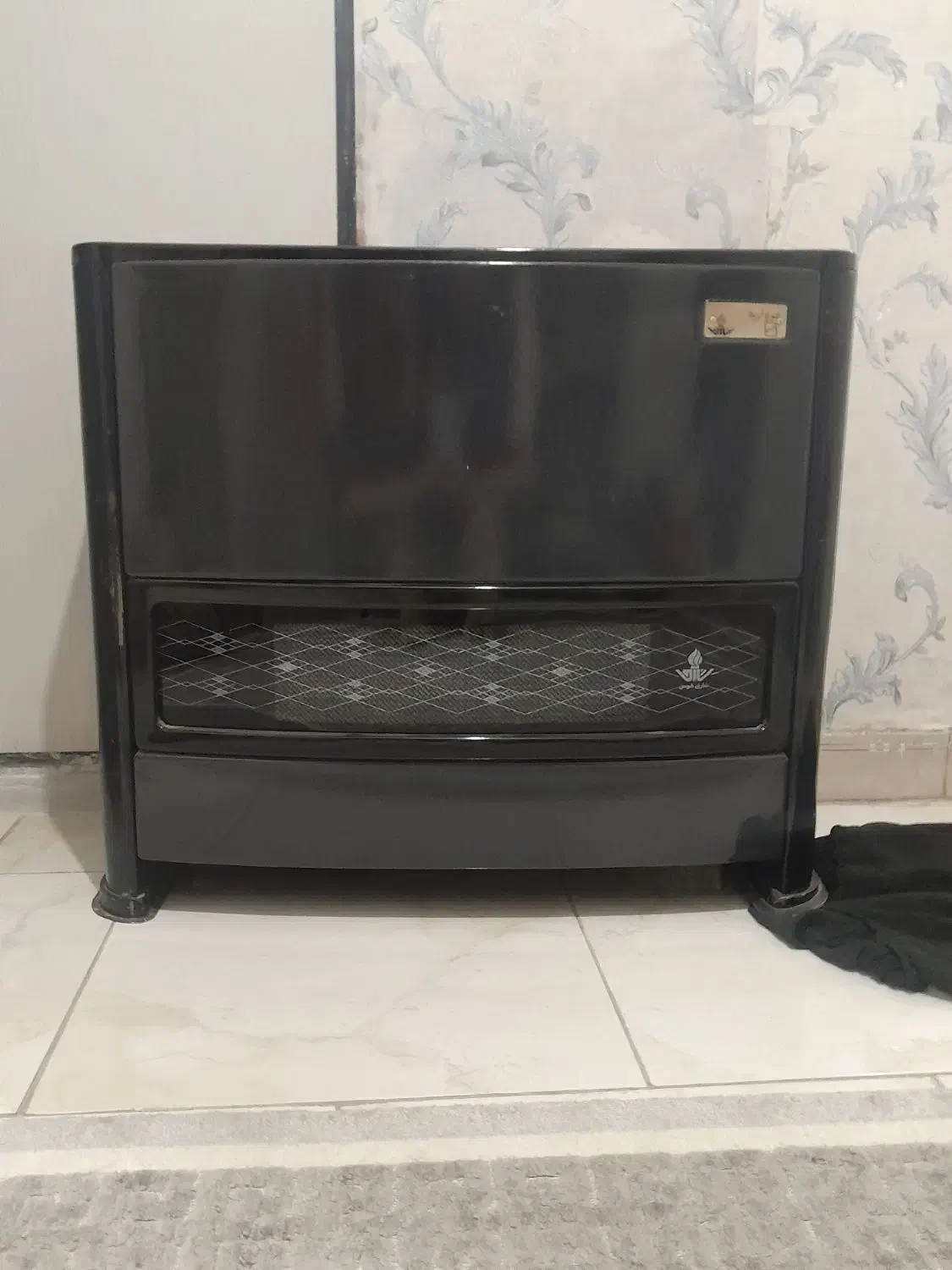 بخاری|بخاری، هیتر، شومینه|رباط‌کریم, رباط‌کریم|دیوار