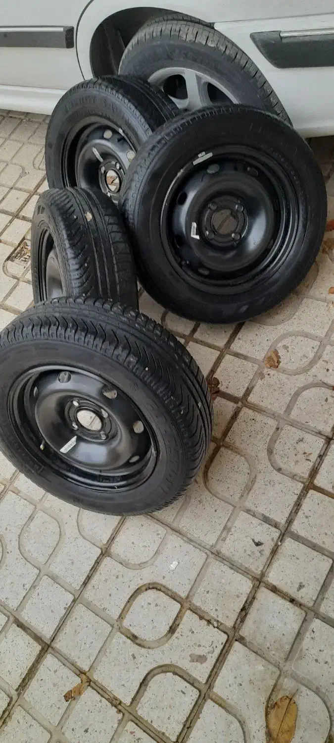 رینگ ولاستیک ۱۴ پژو|قطعات یدکی و لوازم جانبی|گندمان, |دیوار