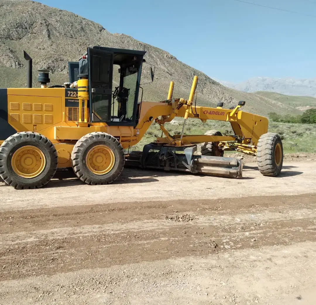 راننده گریدر هستم|خدمات حمل و نقل|شیراز, باغشهر قصر سبز|دیوار