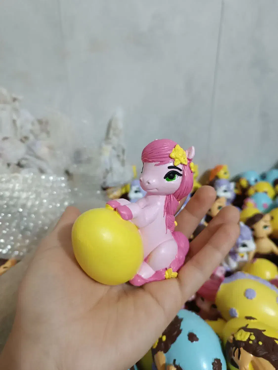 مجسمه نماد سال 1405|مجسمه، تندیس، ماکت|کازرون, |دیوار