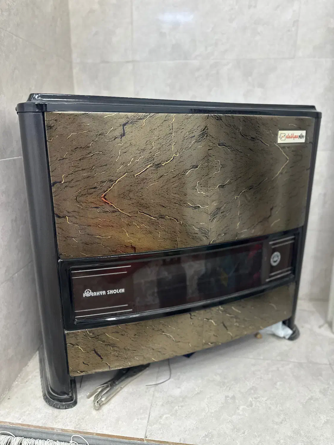 بخاری گازی در حد نو|بخاری، هیتر، شومینه|طبس, |دیوار