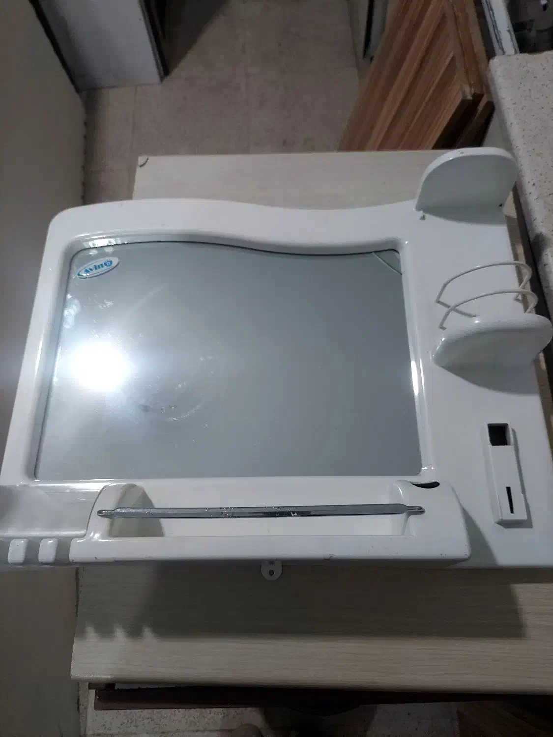 اینه سرویس بهداشتی با  کاسه روشویی|لوازم سرویس بهداشتی|همدان, |دیوار