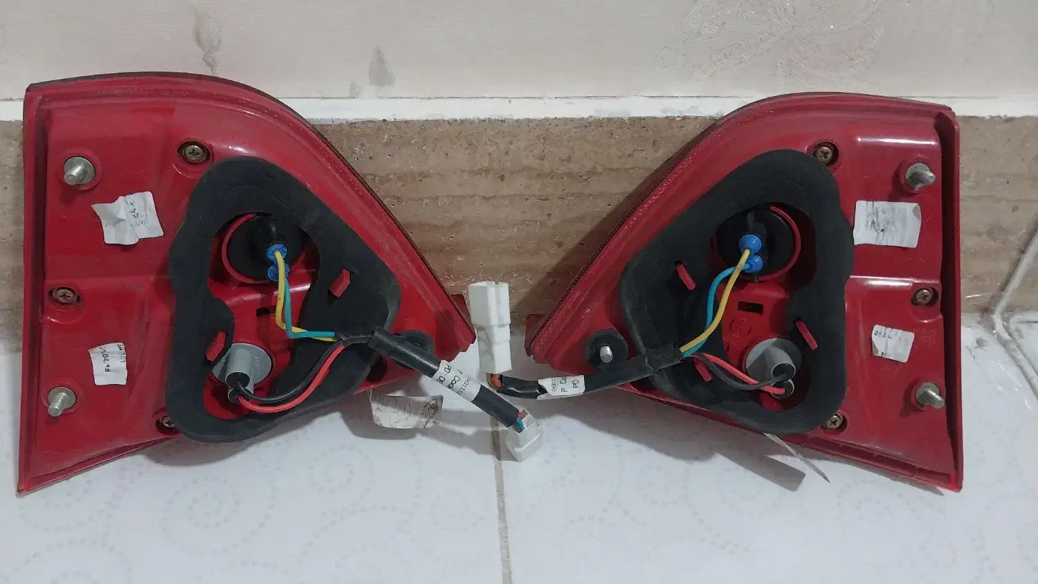 خطر عقب فابریک کوییک|قطعات یدکی و لوازم جانبی|قم, باغ کرباسی|دیوار