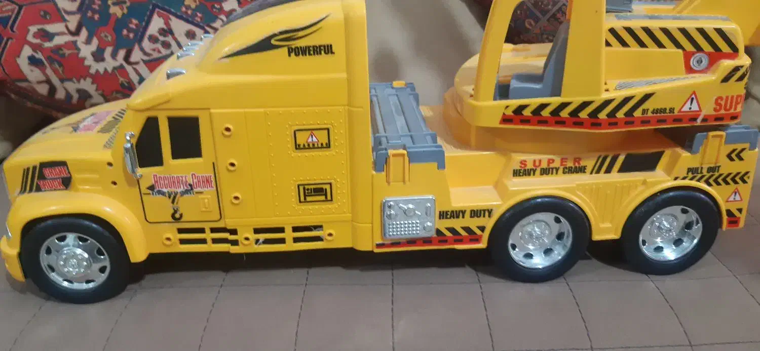 جرثقیل سالم|اسباب‌بازی بچه|قائم‌شهر, |دیوار