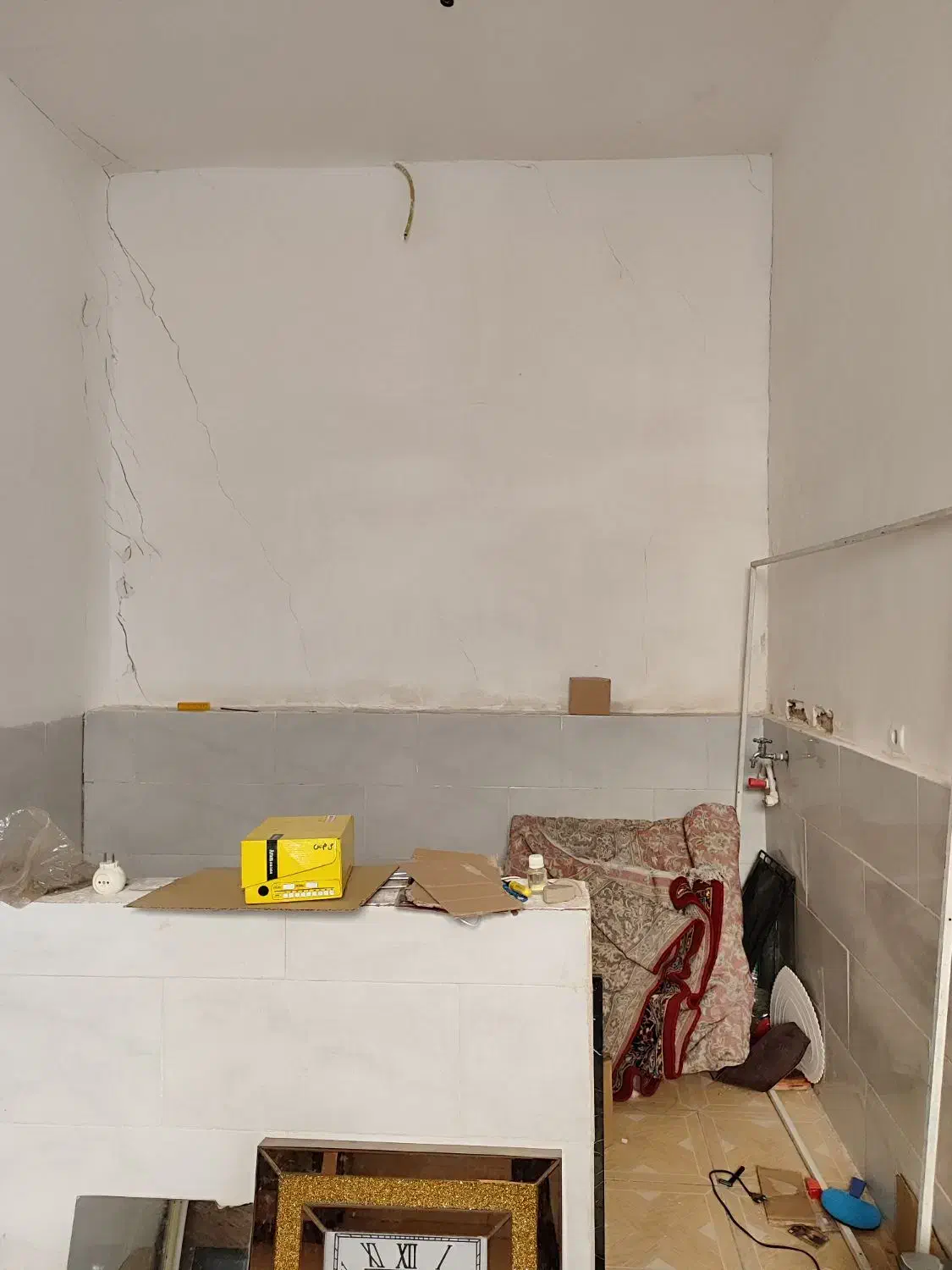 یک واحد ۳۰ متری در شهرک صادقیه ۲۰ متری ولیعصر|اجارهٔ مغازه و غرفه|اسلام‌شهر, مظفریه|دیوار