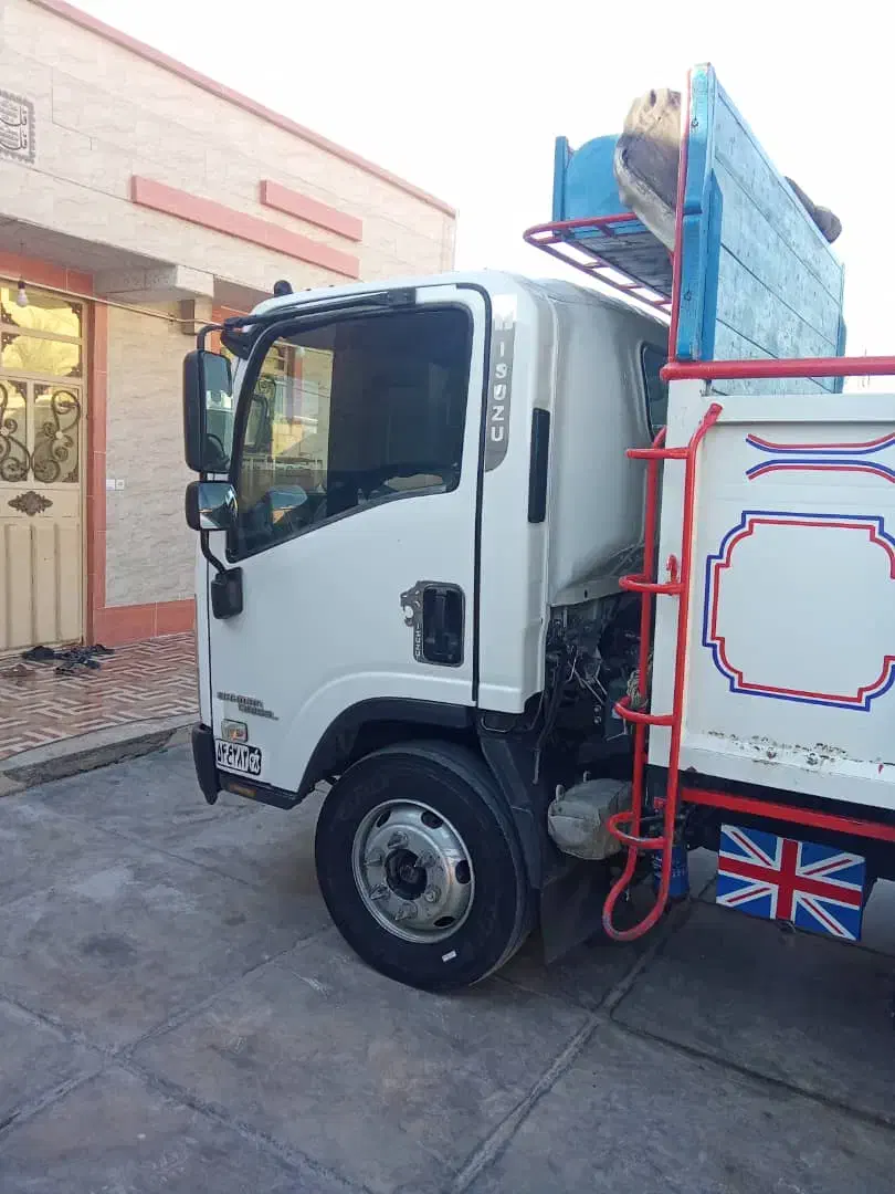 ایسوزو|خودرو سنگین|برازجان, |دیوار