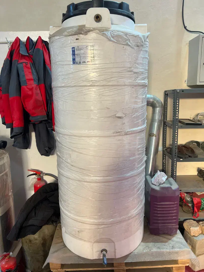 تانکر ۵۰۰ لیتری ایستاده|مصالح و تجهیزات ساختمان|تهران, شهرک رضویه|دیوار