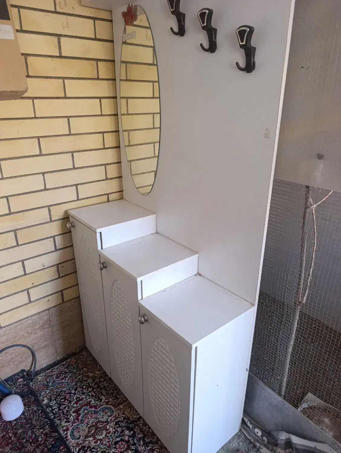 جاکفشی|جاکفشی، کمد، دراور|سیرجان, |دیوار