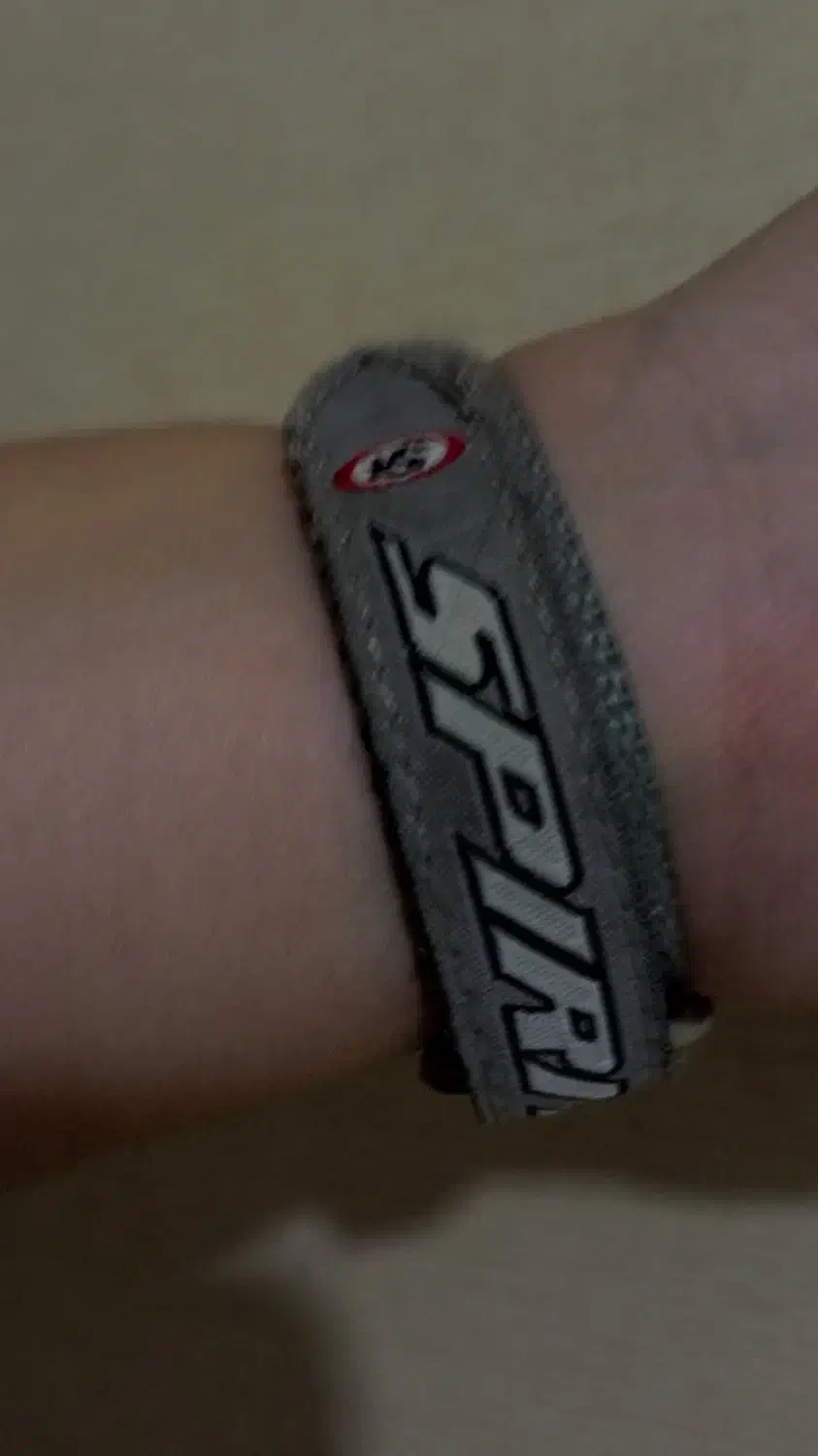 ساعت مچی|ساعت|گلبهار, شهر جدید گلبهار|دیوار