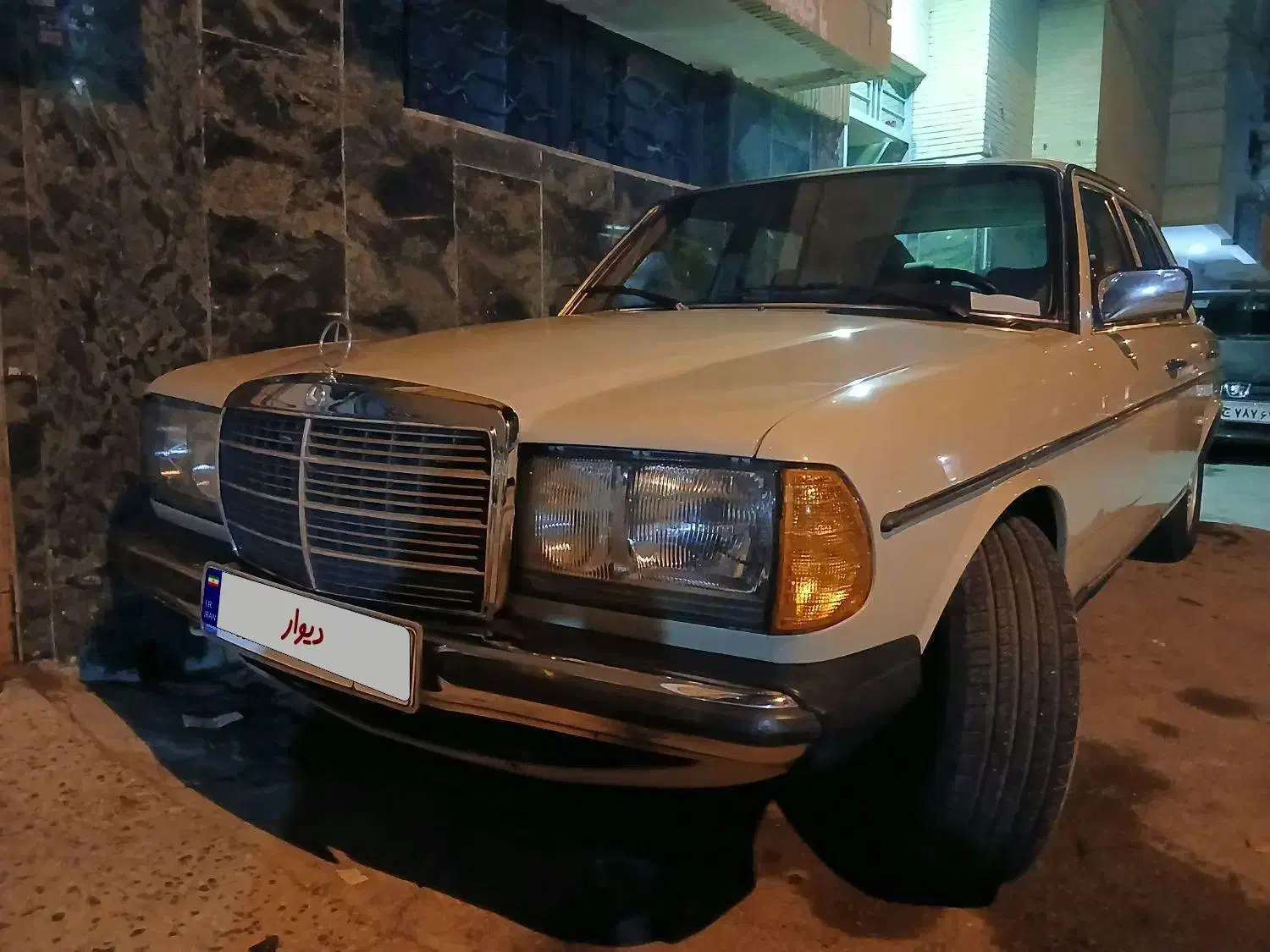 مرسدس بنز E230|خودرو کلاسیک|اصفهان, ملک|دیوار