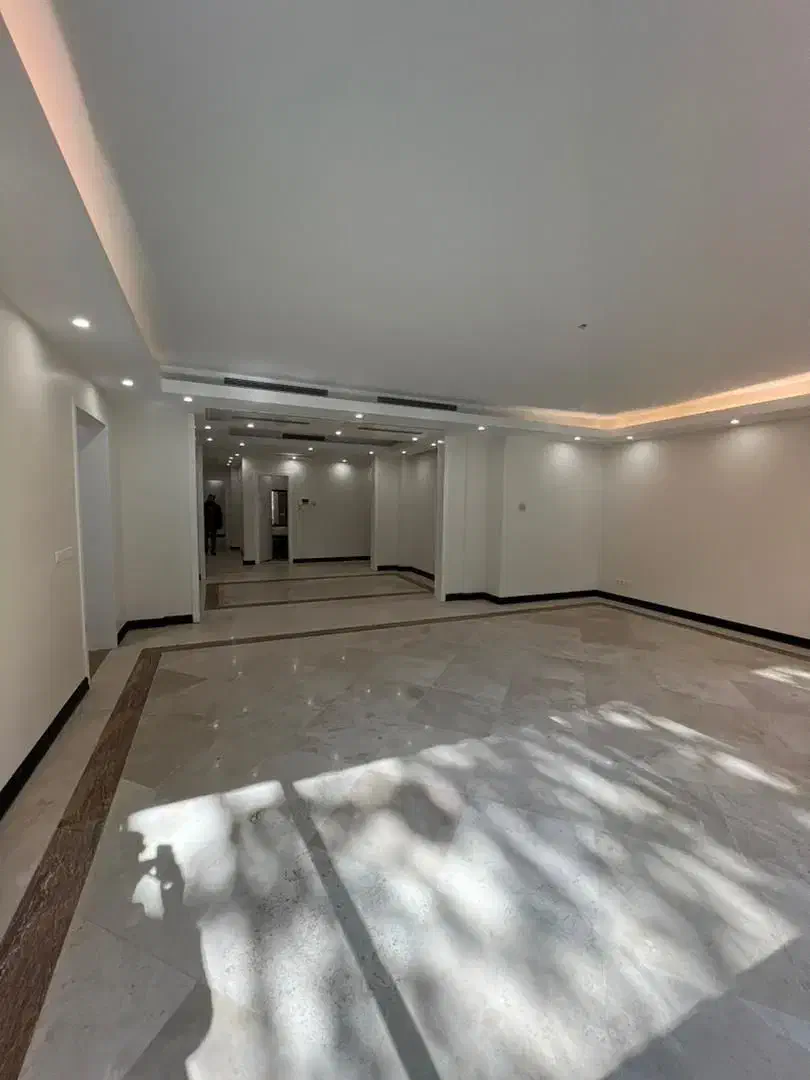 فرشته ۱۸۰متر تاپ لوکیشن