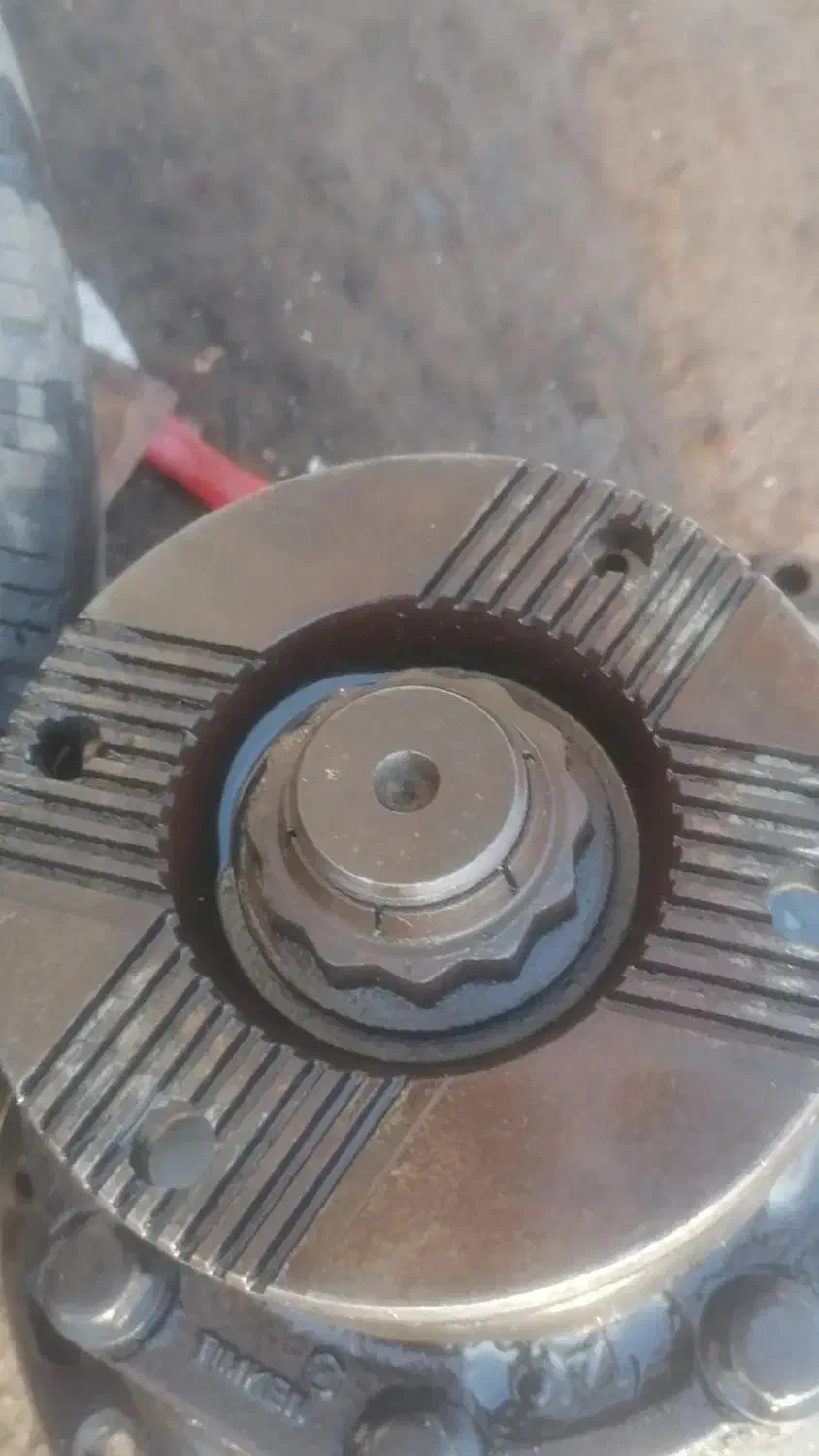 کله گاوی رنو و ولوو اف هاش|قطعات یدکی و لوازم جانبی|خسروشاه, |دیوار