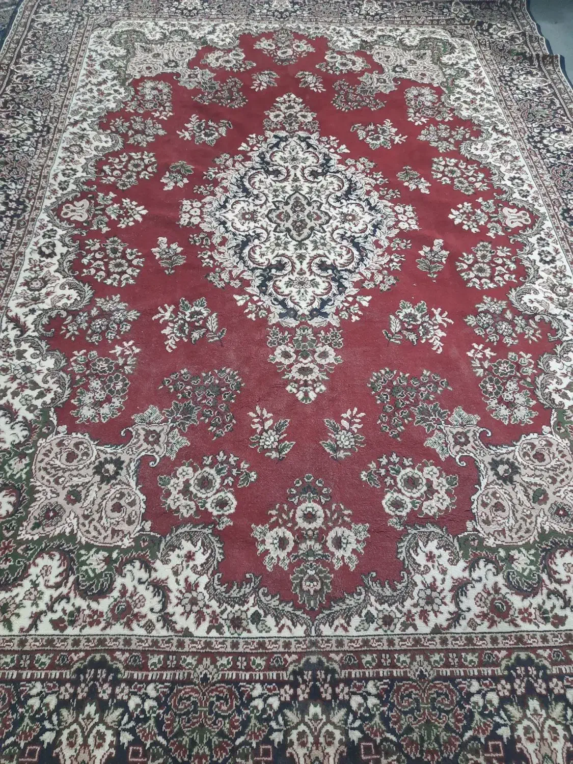 ۲ تخته فرش ۹ متری و ۶ متری ۵۰۰ شانه تمام نخ|فرش|قم, زنبیل آباد|دیوار