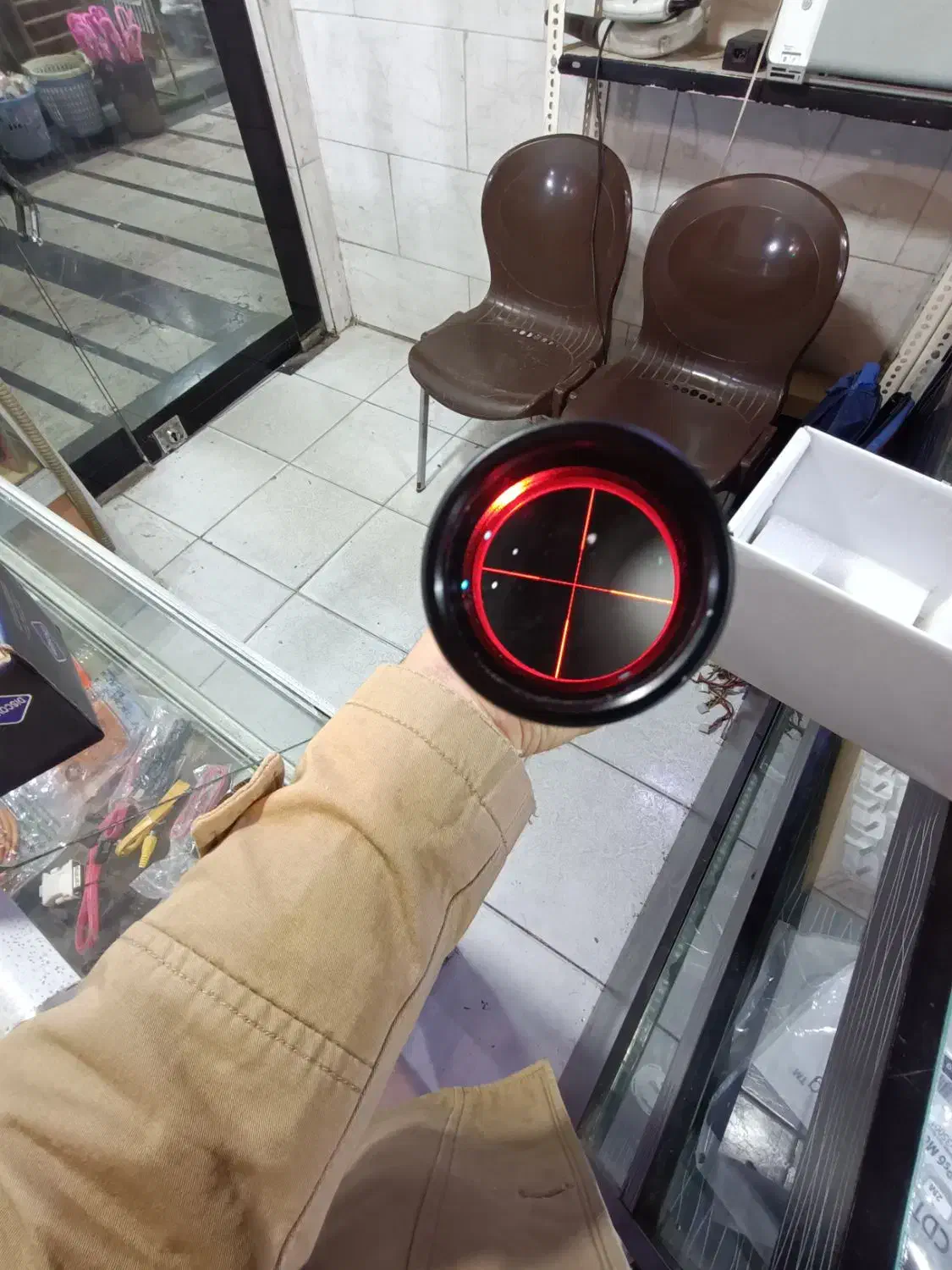 دوربین دیسکاوری و پایه دوربین (حرفه ای)|دوربین عکاسی و فیلم‌برداری|گرگان, |دیوار